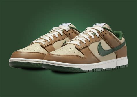 green glow nike dunk|nike dunk low forest green.